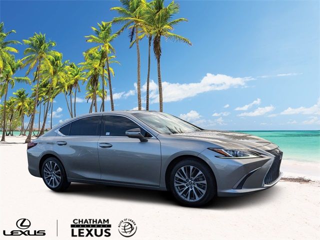 2019 Lexus ES 