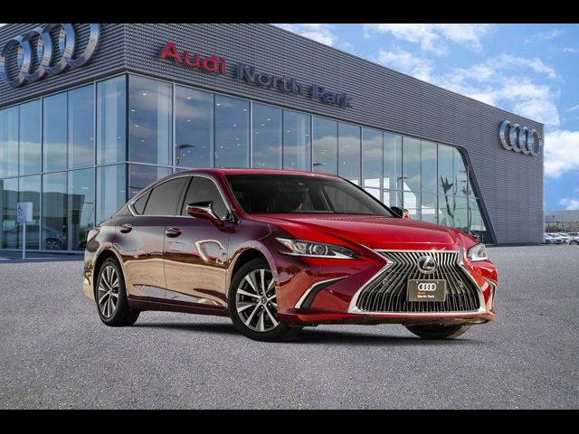 2019 Lexus ES 