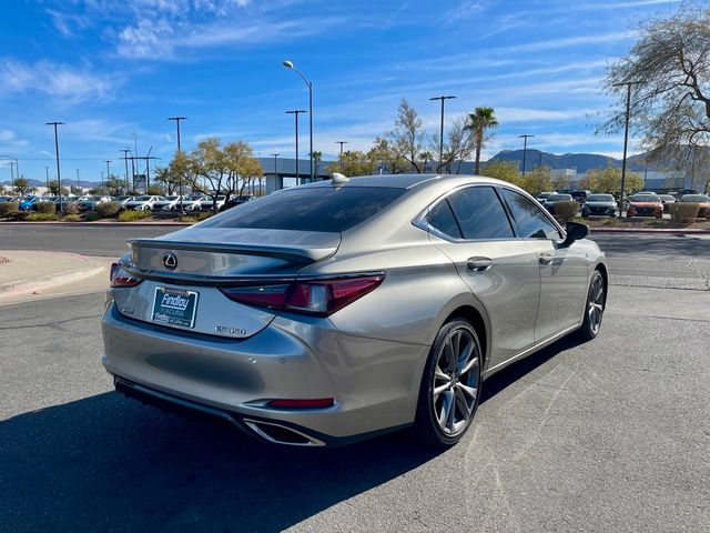 2019 Lexus ES 