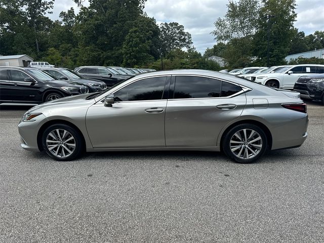 2019 Lexus ES 