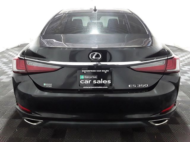 2019 Lexus ES 