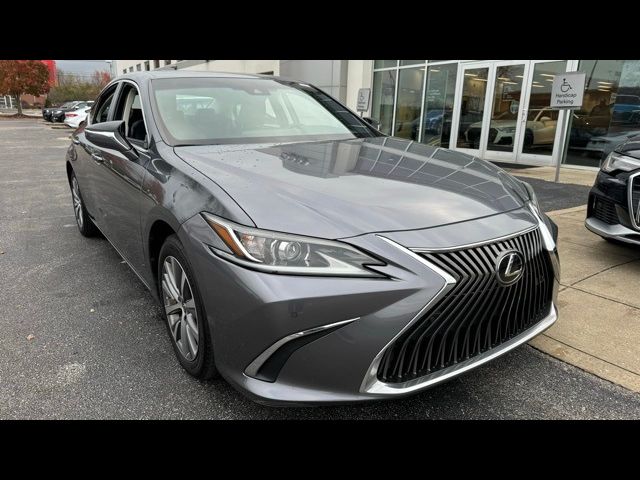 2019 Lexus ES 