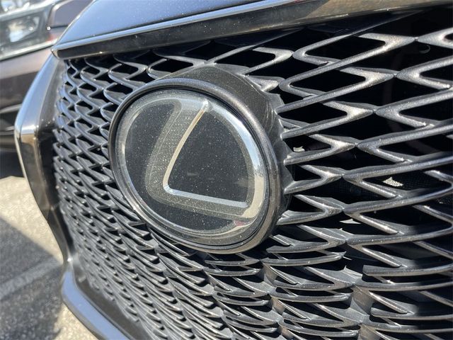 2019 Lexus ES 