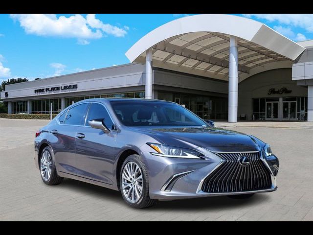 2019 Lexus ES 