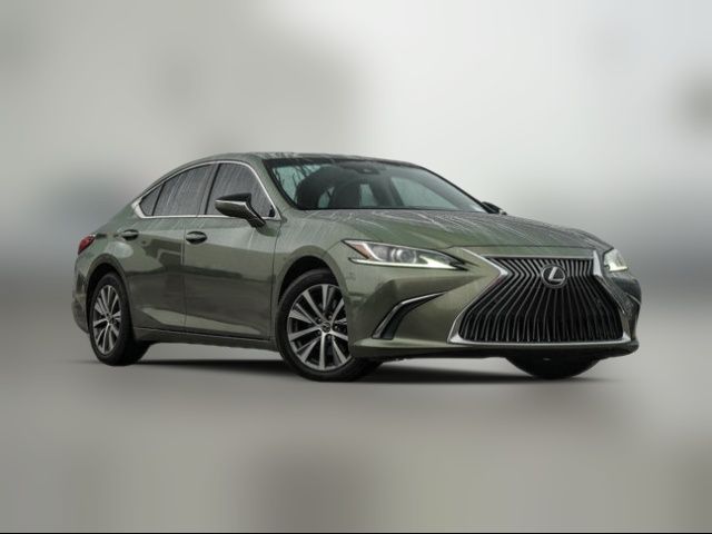 2019 Lexus ES 