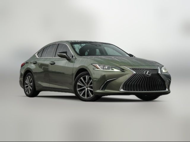 2019 Lexus ES 