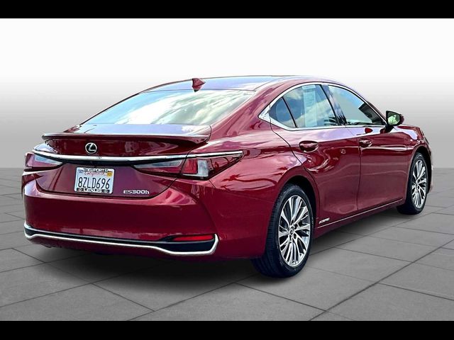 2019 Lexus ES 300h