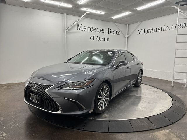 2019 Lexus ES 