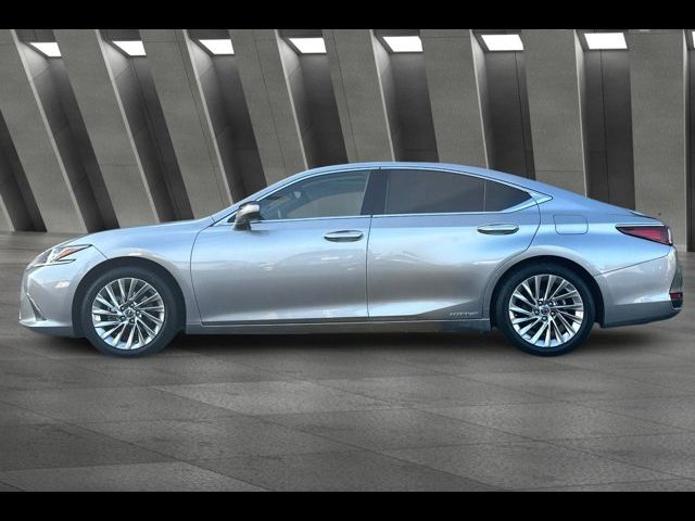 2019 Lexus ES 300h