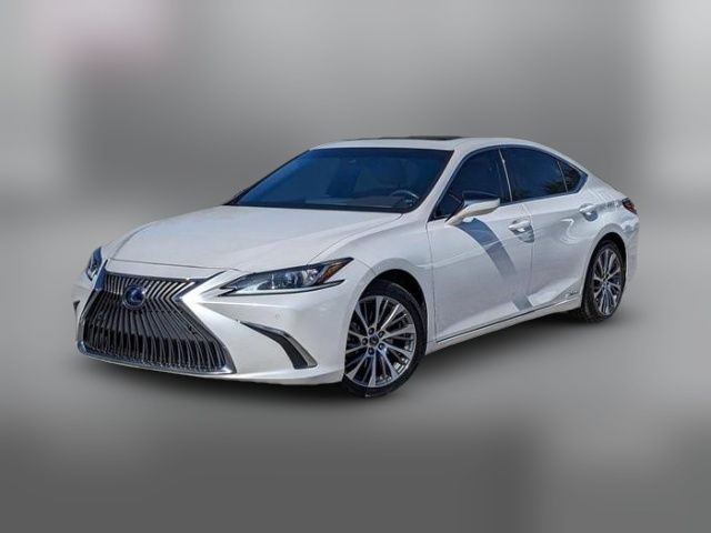 2019 Lexus ES 300h