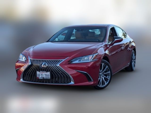 2019 Lexus ES 300h