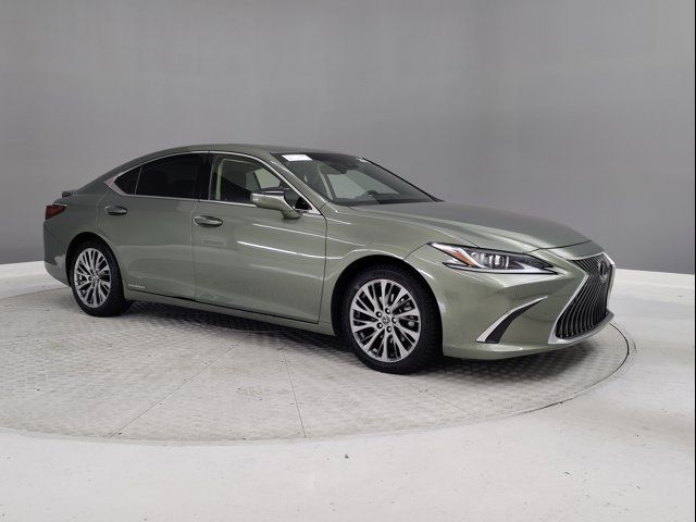 2019 Lexus ES 300h