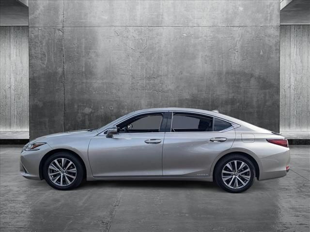 2019 Lexus ES 300h