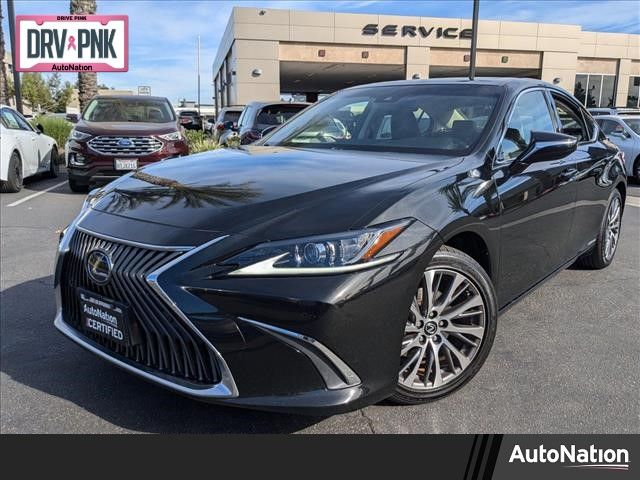 2019 Lexus ES 300h