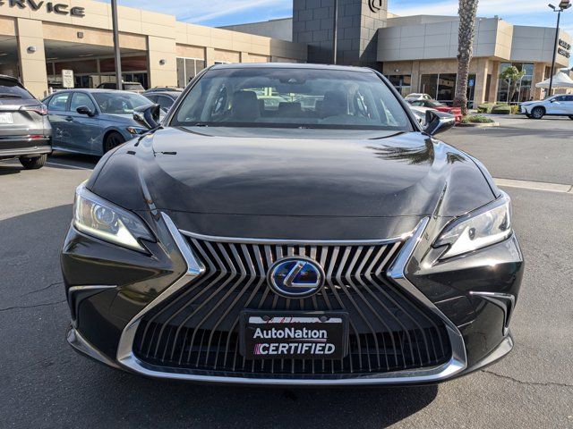 2019 Lexus ES 300h