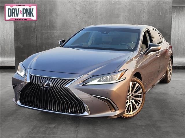 2019 Lexus ES 300h