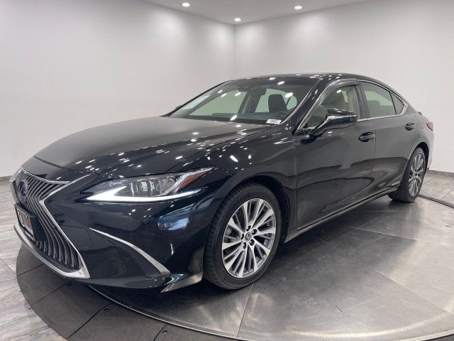 2019 Lexus ES 300h Luxury