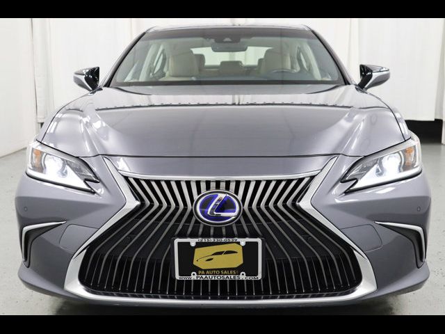 2019 Lexus ES 300h Luxury