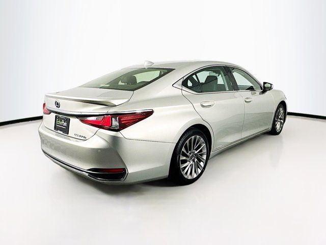 2019 Lexus ES 300h Luxury