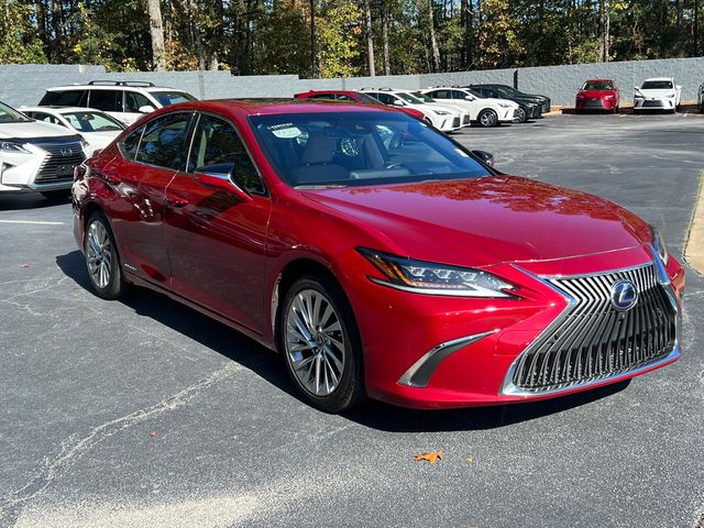 2019 Lexus ES 300h Ultra Luxury