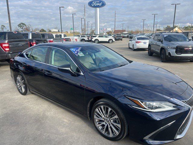 2019 Lexus ES 350