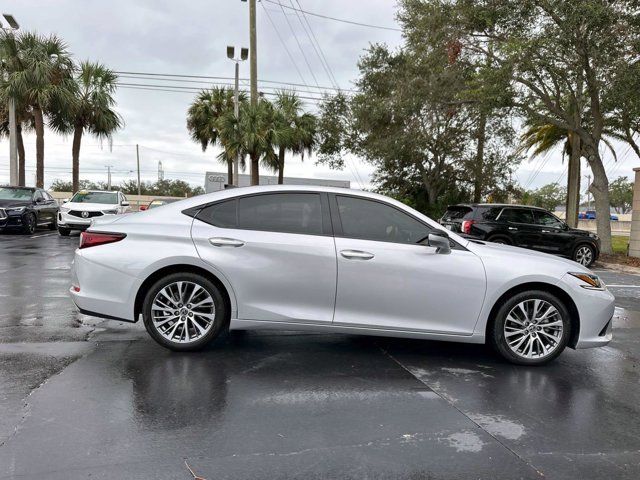 2019 Lexus ES 350