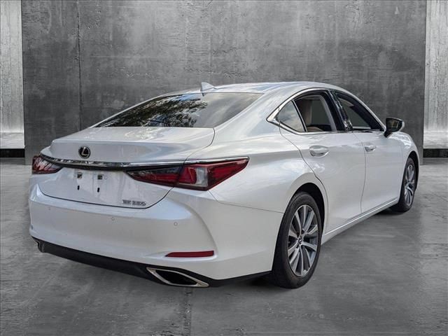 2019 Lexus ES 350