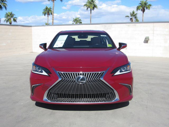 2019 Lexus ES 