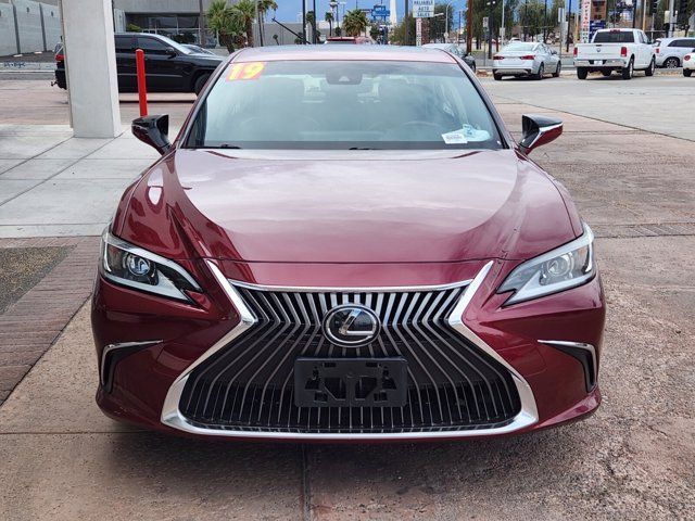 2019 Lexus ES 350