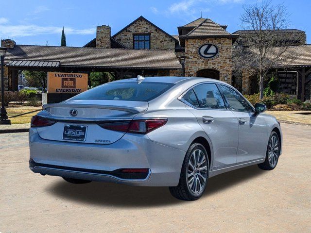 2019 Lexus ES 