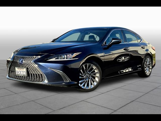 2019 Lexus ES 300h Luxury