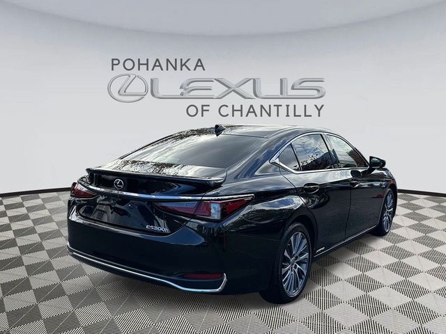 2019 Lexus ES 300h