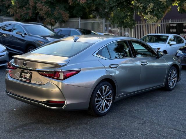 2019 Lexus ES 