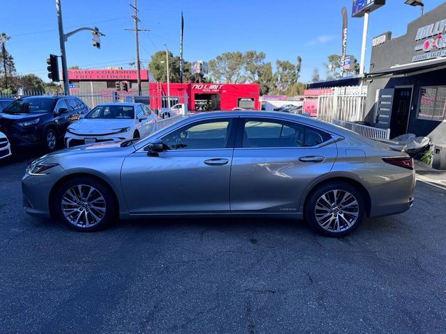 2019 Lexus ES 