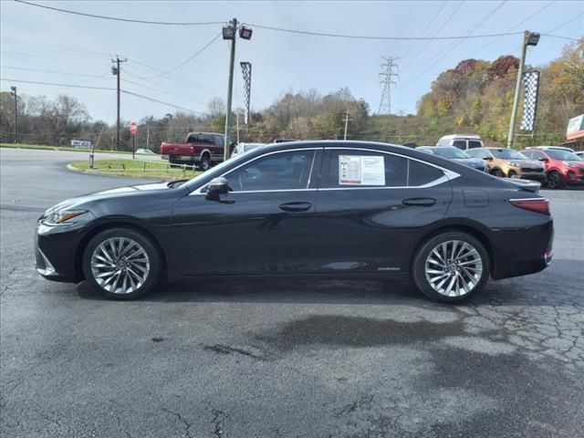 2019 Lexus ES 300h