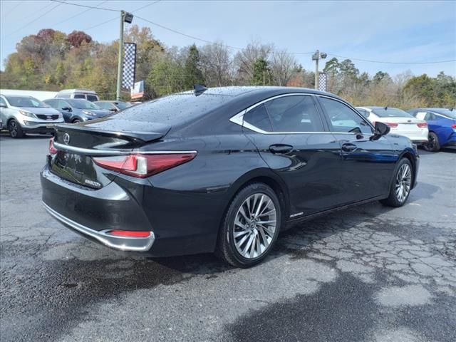 2019 Lexus ES 300h