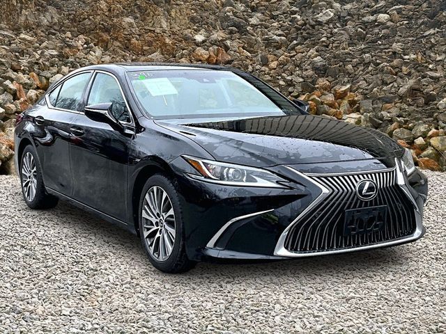 2019 Lexus ES 