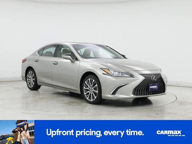 2019 Lexus ES 