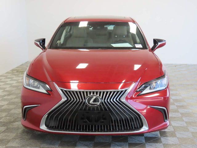 2019 Lexus ES 