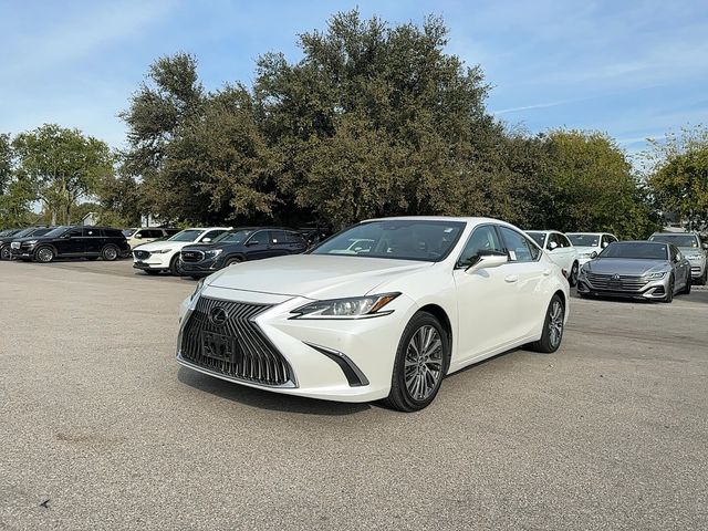 2019 Lexus ES 