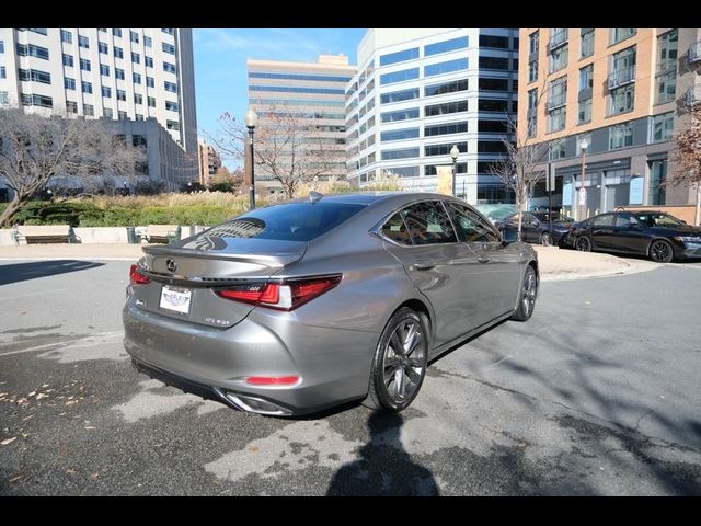 2019 Lexus ES 