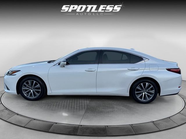 2019 Lexus ES 