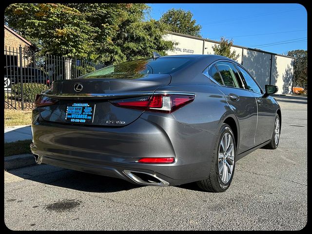 2019 Lexus ES 