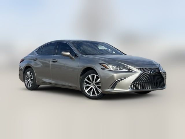 2019 Lexus ES 