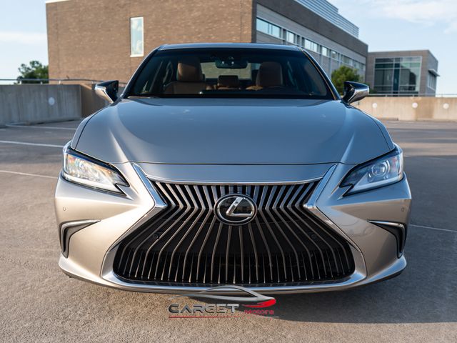 2019 Lexus ES 