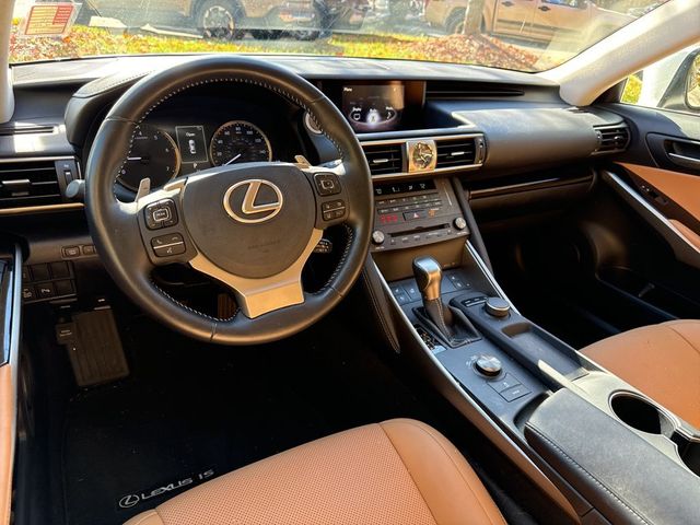 2019 Lexus IS 300