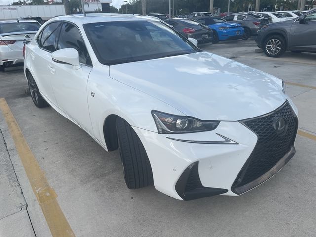 2019 Lexus IS 