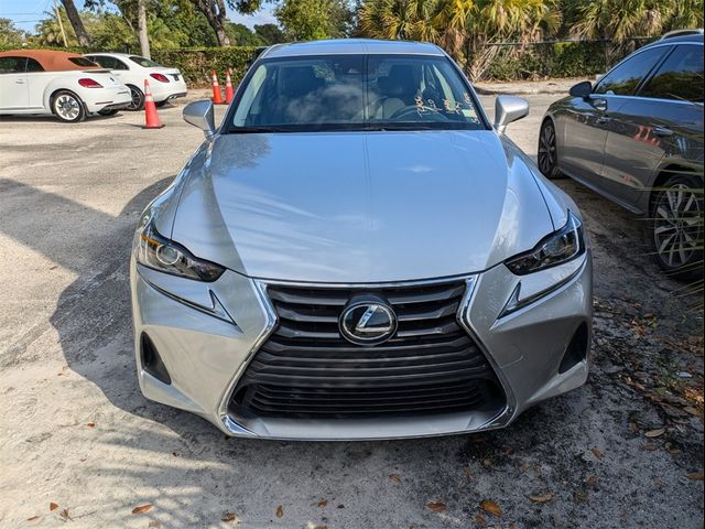 2019 Lexus IS 