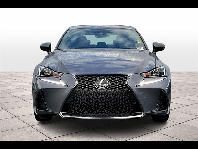 2019 Lexus IS 