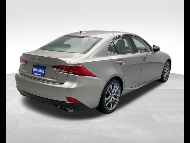 2019 Lexus IS 